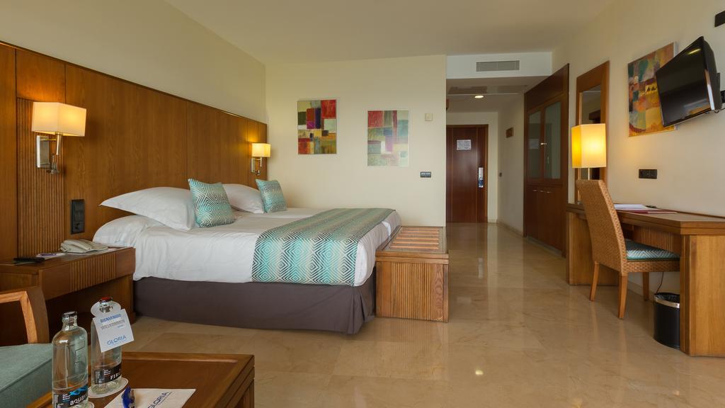 Twin Room with Sea View for Single Use (1 Adult)